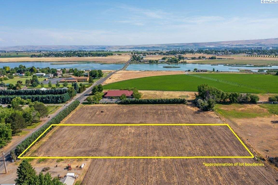 2 Acres of Residential Land for Sale in Burbank, Washington