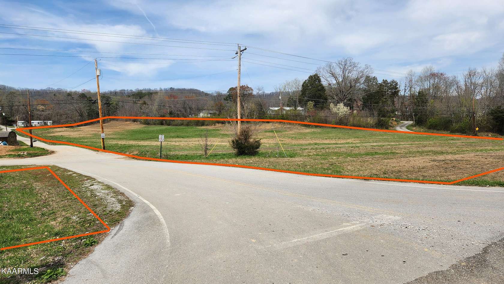 4.09 Acres of Mixed-Use Land for Sale in Harriman, Tennessee