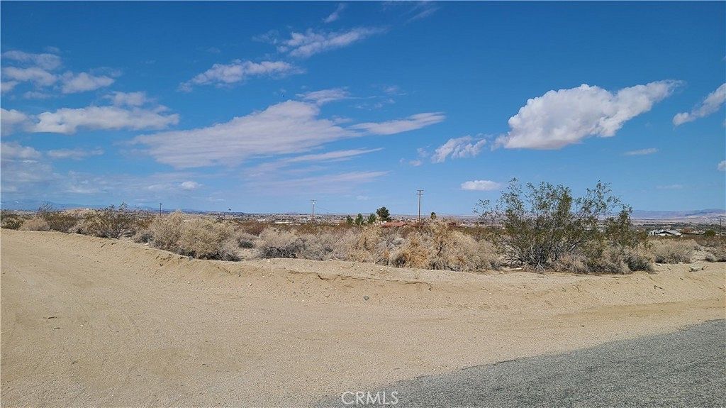 2 Acres of Land for Sale in Twentynine Palms, California