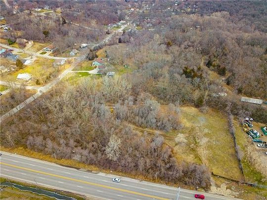 1.1 Acres of Land for Sale in Sugar Creek, Missouri
