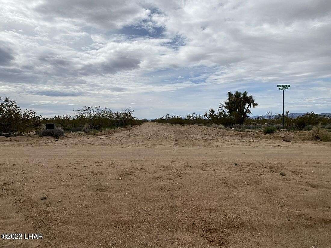 40 Acres of Land for Sale in Yucca, Arizona