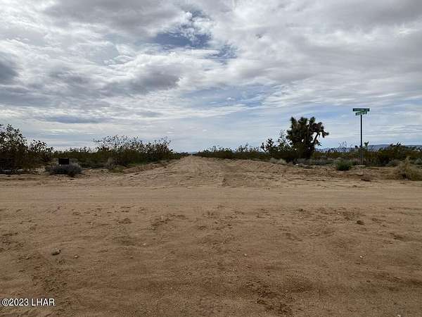 40 Acres of Recreational Land for Sale in Yucca, Arizona