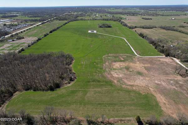 101 Acres of Land for Sale in Neosho, Missouri