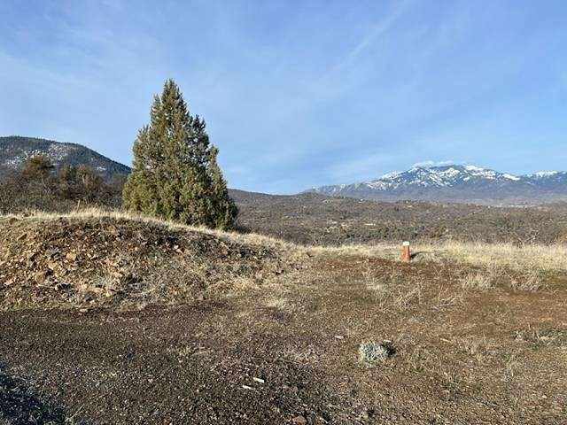 3 Acres of Residential Land for Sale in Hornbrook, California