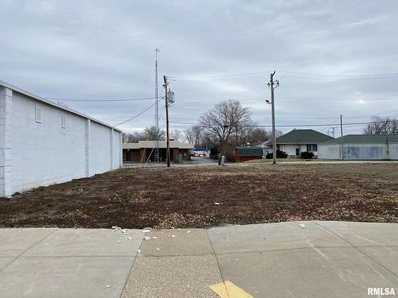 0.13 Acres of Commercial Land for Sale in Pawnee, Illinois