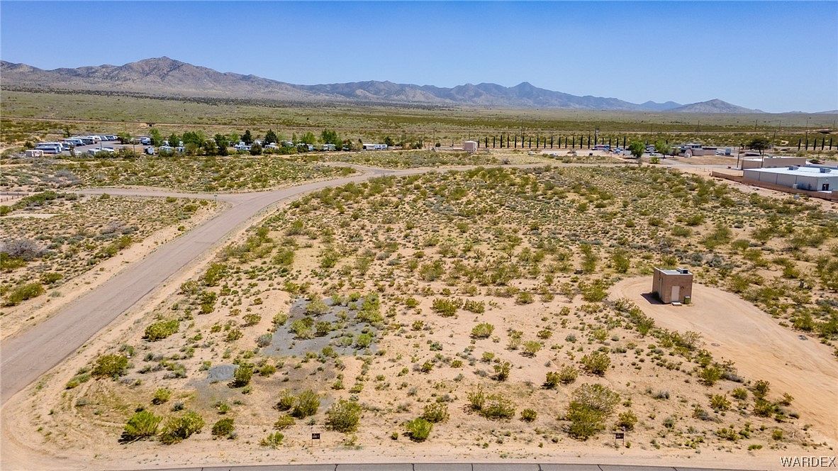 0.51 Acres of Mixed-Use Land for Sale in Kingman, Arizona