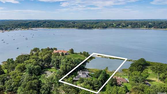 3.2 Acres of Residential Land with Home for Sale in Centre Island, New York