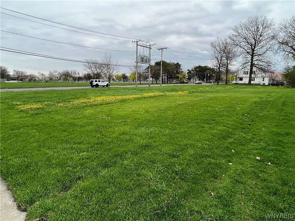 0.07 Acres of Land for Sale in Niagara Falls, New York
