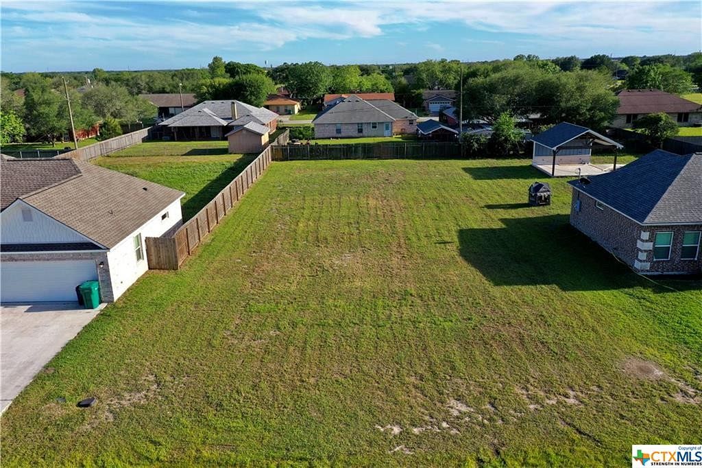 0.28 Acres of Residential Land for Sale in Victoria, Texas
