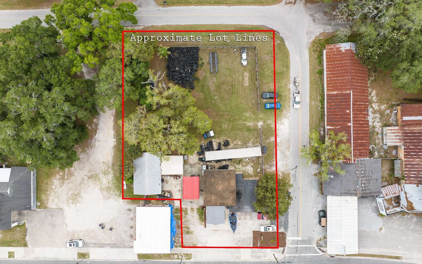 0.61 Acres of Improved Commercial Land for Sale in Mayo, Florida