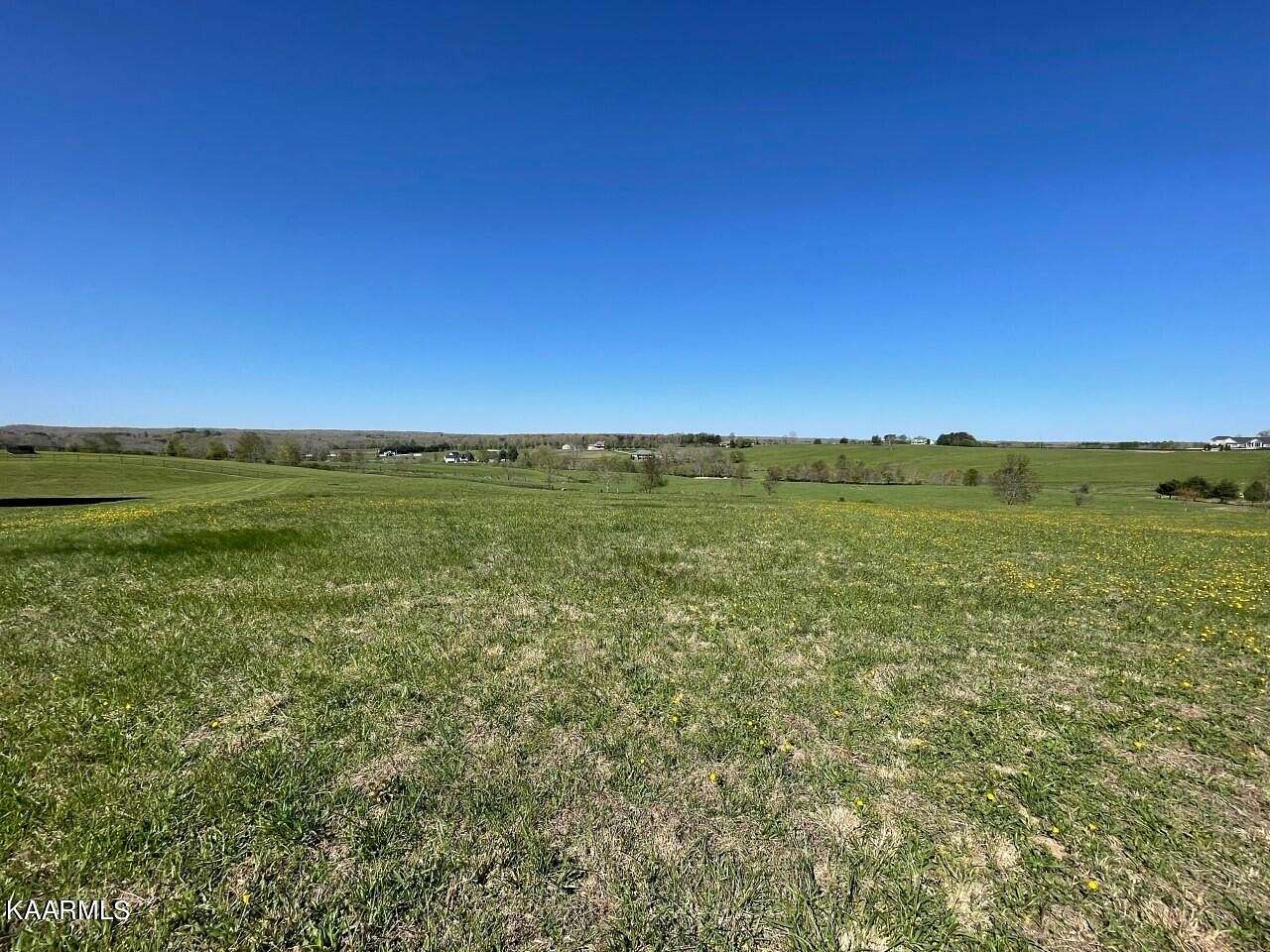 1.5 Acres of Land for Sale in Crossville, Tennessee