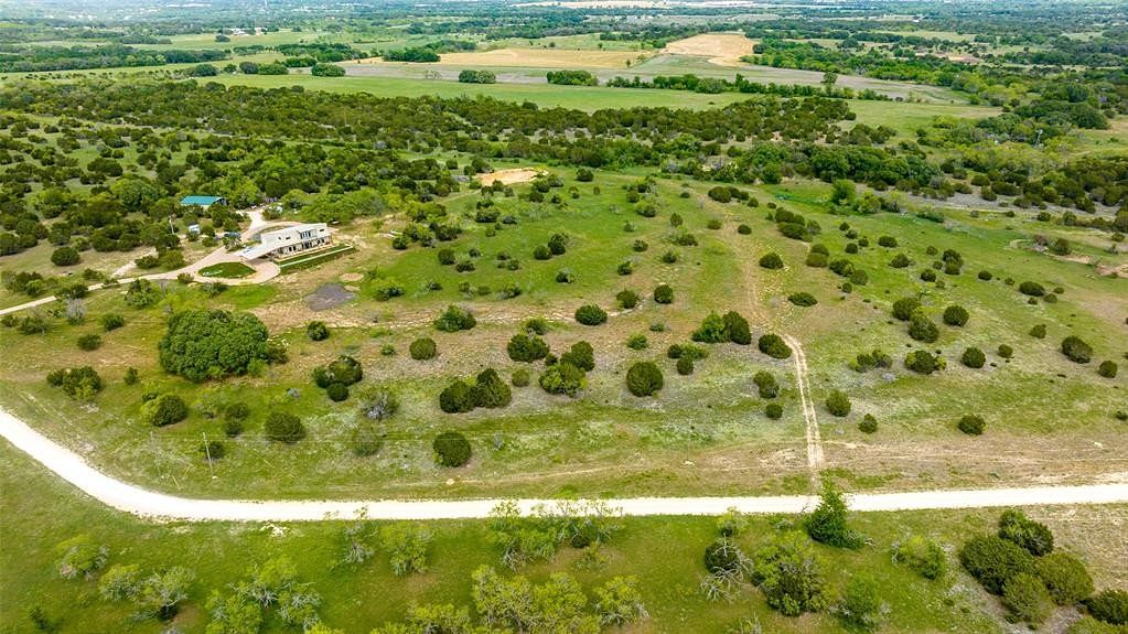 10 Acres of Land for Sale in Hico, Texas