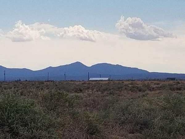 0.9 Acres of Residential Land for Sale in McIntosh, New Mexico
