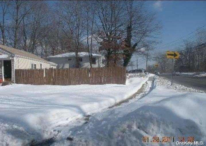 0.12 Acres of Residential Land for Sale in Islip, New York