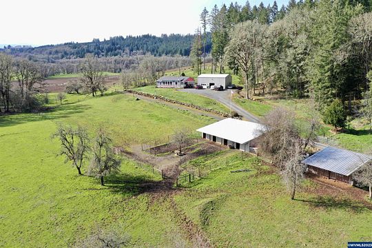334 Acres of Agricultural Land with Home for Sale in Scio, Oregon