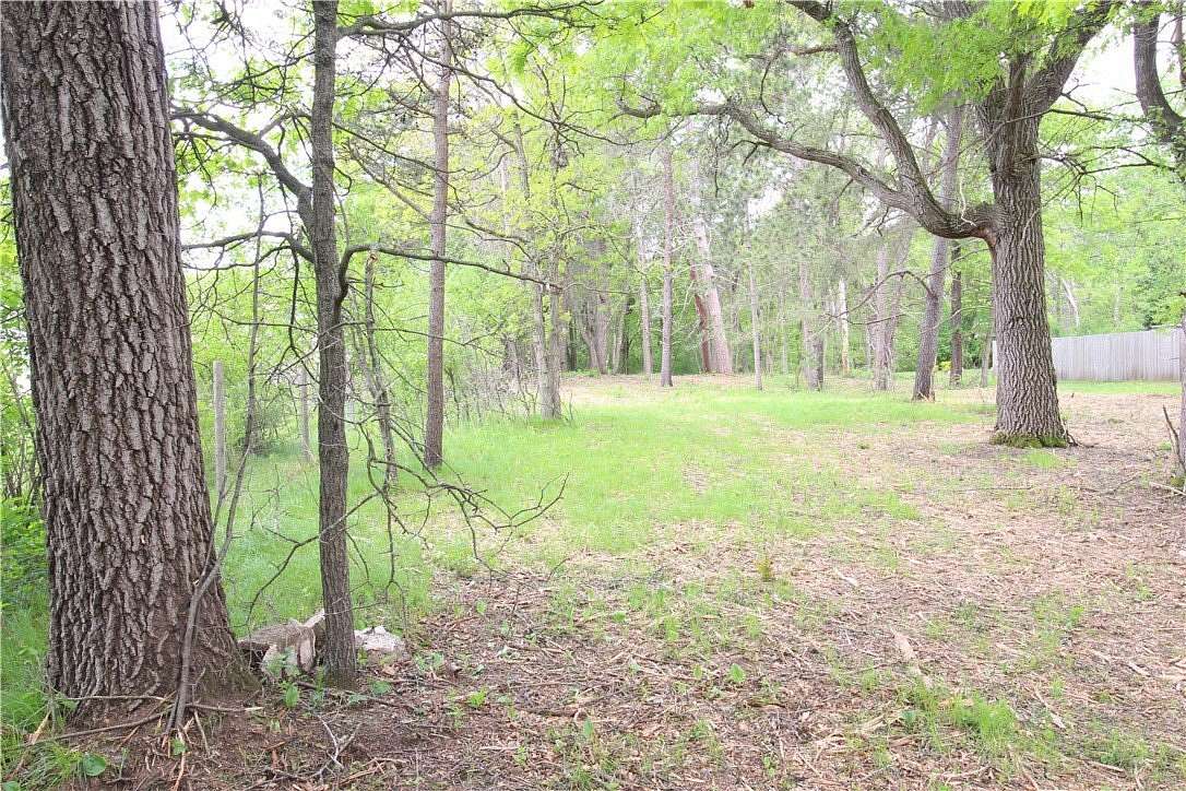 0.9 Acres of Land for Sale in Eau Claire, Wisconsin