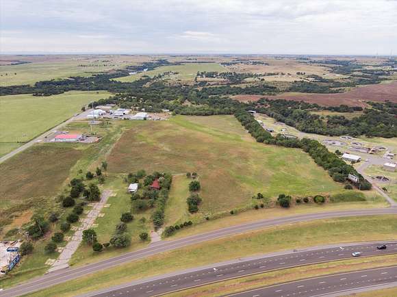 21 Acres of Mixed-Use Land for Sale in Weatherford, Oklahoma