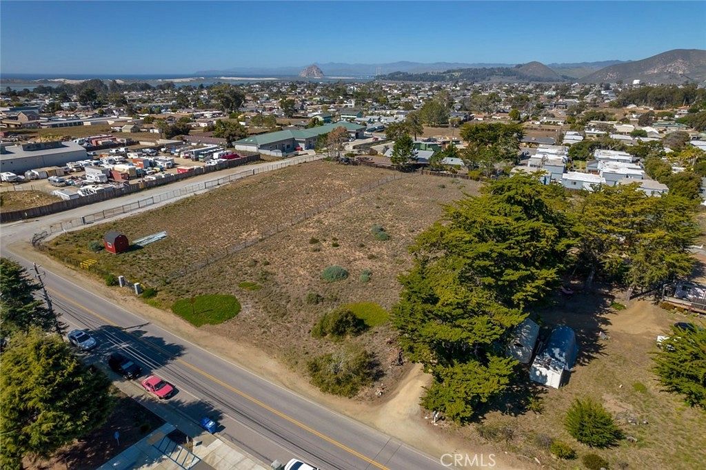 1.2 Acres of Mixed-Use Land for Sale in Los Osos, California