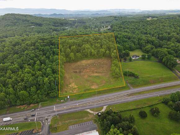 8.9 Acres of Commercial Land for Sale in Madisonville, Tennessee