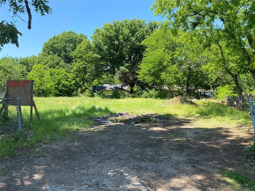0.14 Acres of Land for Sale in Corsicana, Texas