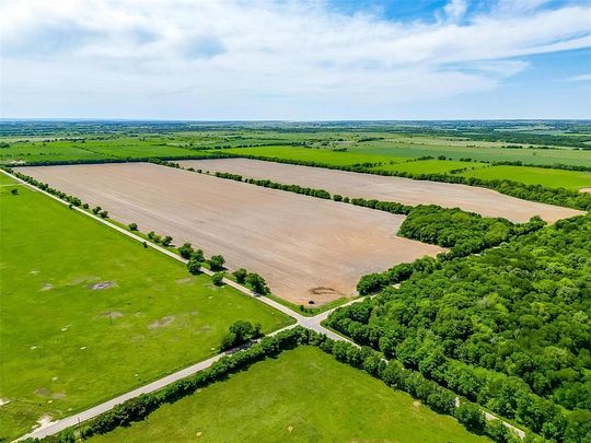 193 Acres of Land for Sale in Rio Vista, Texas