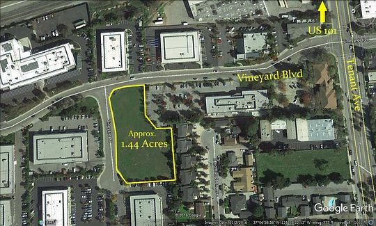 1.5 Acres of Commercial Land for Sale in Morgan Hill, California