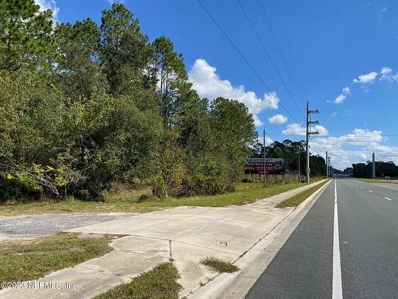 7.52 Acres of Commercial Land for Sale in Interlachen, Florida