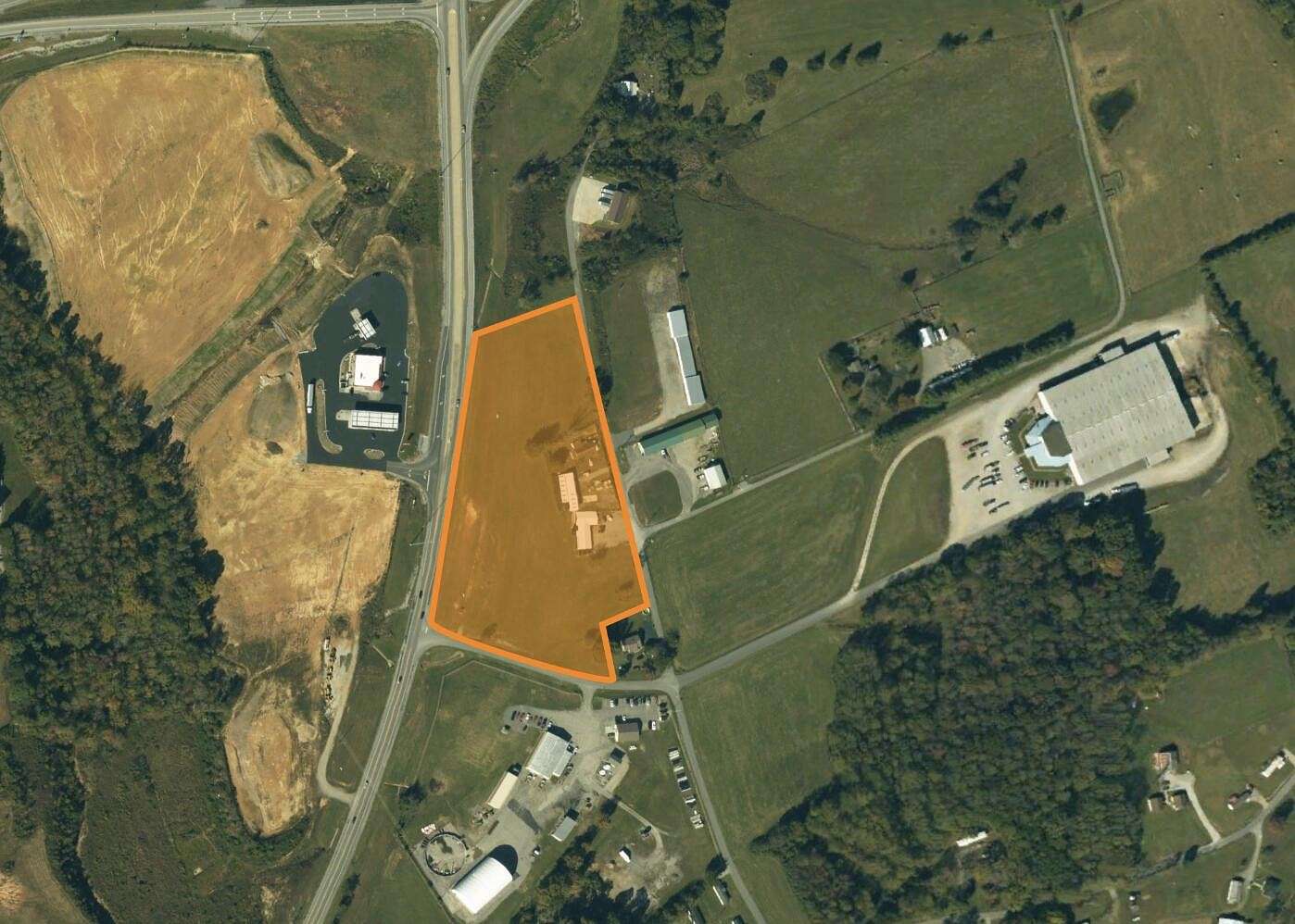 6.1 Acres of Commercial Land for Sale in Russell Springs, Kentucky