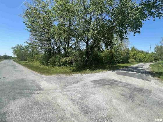 3.5 Acres of Commercial Land for Sale in Carbondale, Illinois