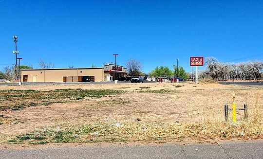 0.75 Acres of Commercial Land for Sale in Los Lunas, New Mexico