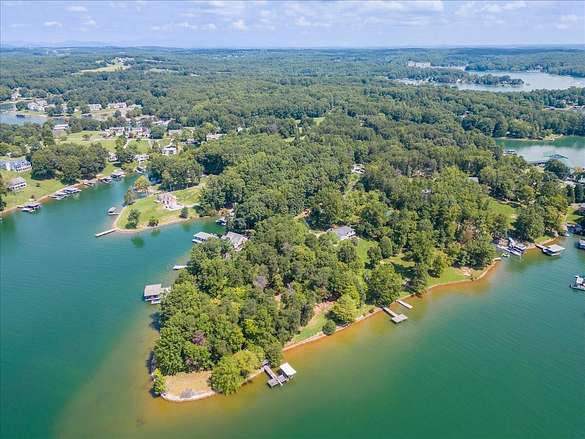 0.57 Acres of Residential Land for Sale in Huddleston, Virginia