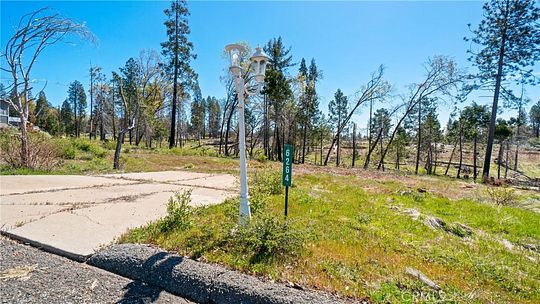0.26 Acres of Residential Land for Sale in Magalia, California