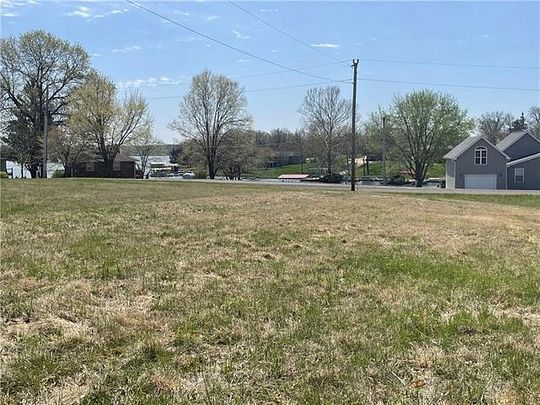 0.44 Acres of Residential Land for Sale in Gallatin, Missouri