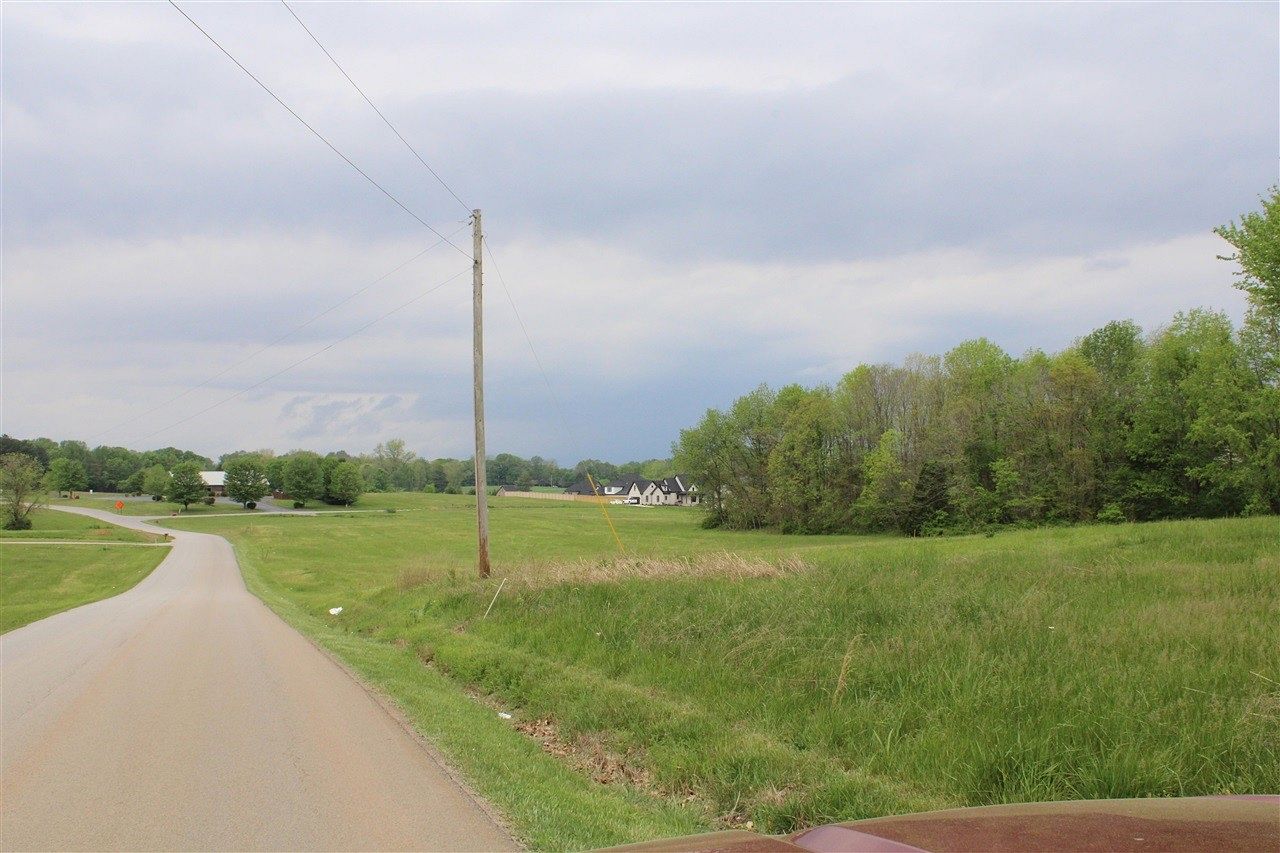 9.5 Acres of Residential Land for Sale in Alvaton, Kentucky