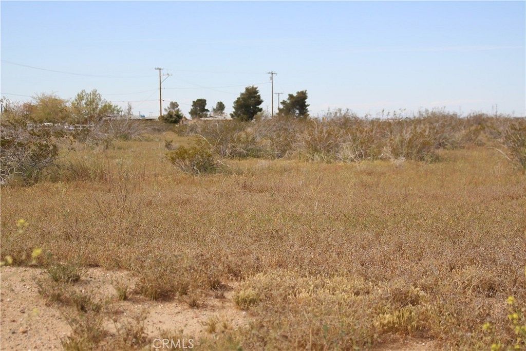 2 Acres of Residential Land for Sale in Victorville, California