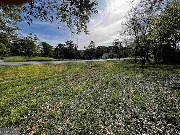 5.7 Acres of Commercial Land for Sale in Barnesville, Georgia