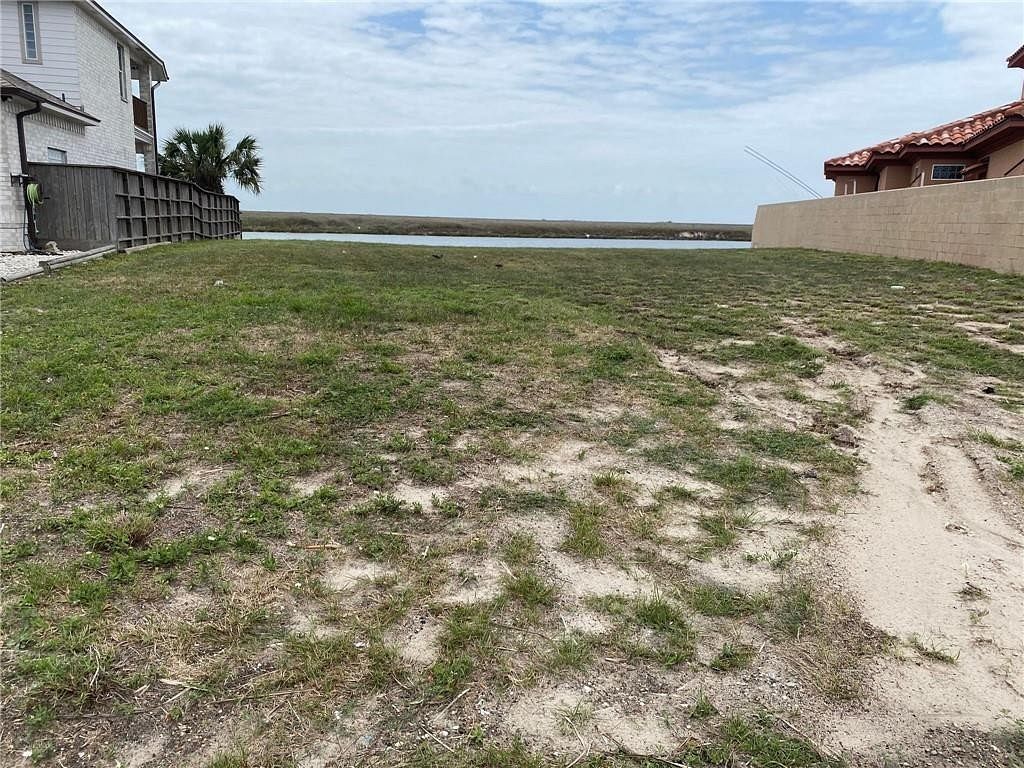 0.18 Acres of Land for Sale in Corpus Christi, Texas