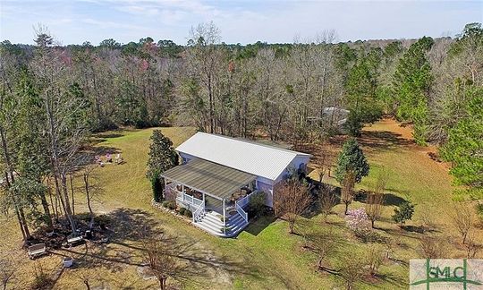 33 Acres of Recreational Land with Home for Sale in Savannah, Georgia
