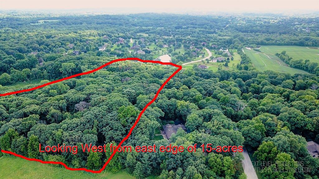 15 Acres of Land for Sale in St Charles, Illinois