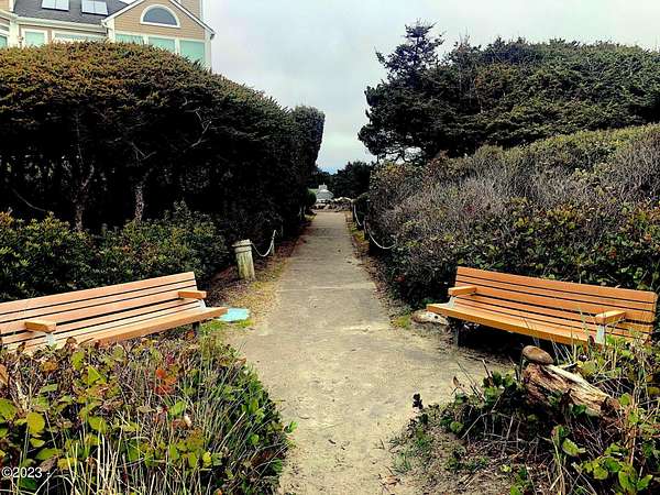 0.19 Acres of Residential Land for Sale in South Beach, Oregon