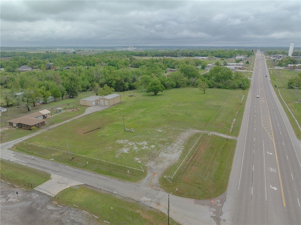 3.9 Acres of Land for Sale in Harrah, Oklahoma