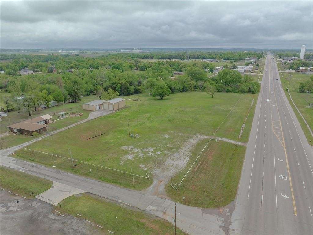 3.89 Acres of Commercial Land for Sale in Harrah, Oklahoma