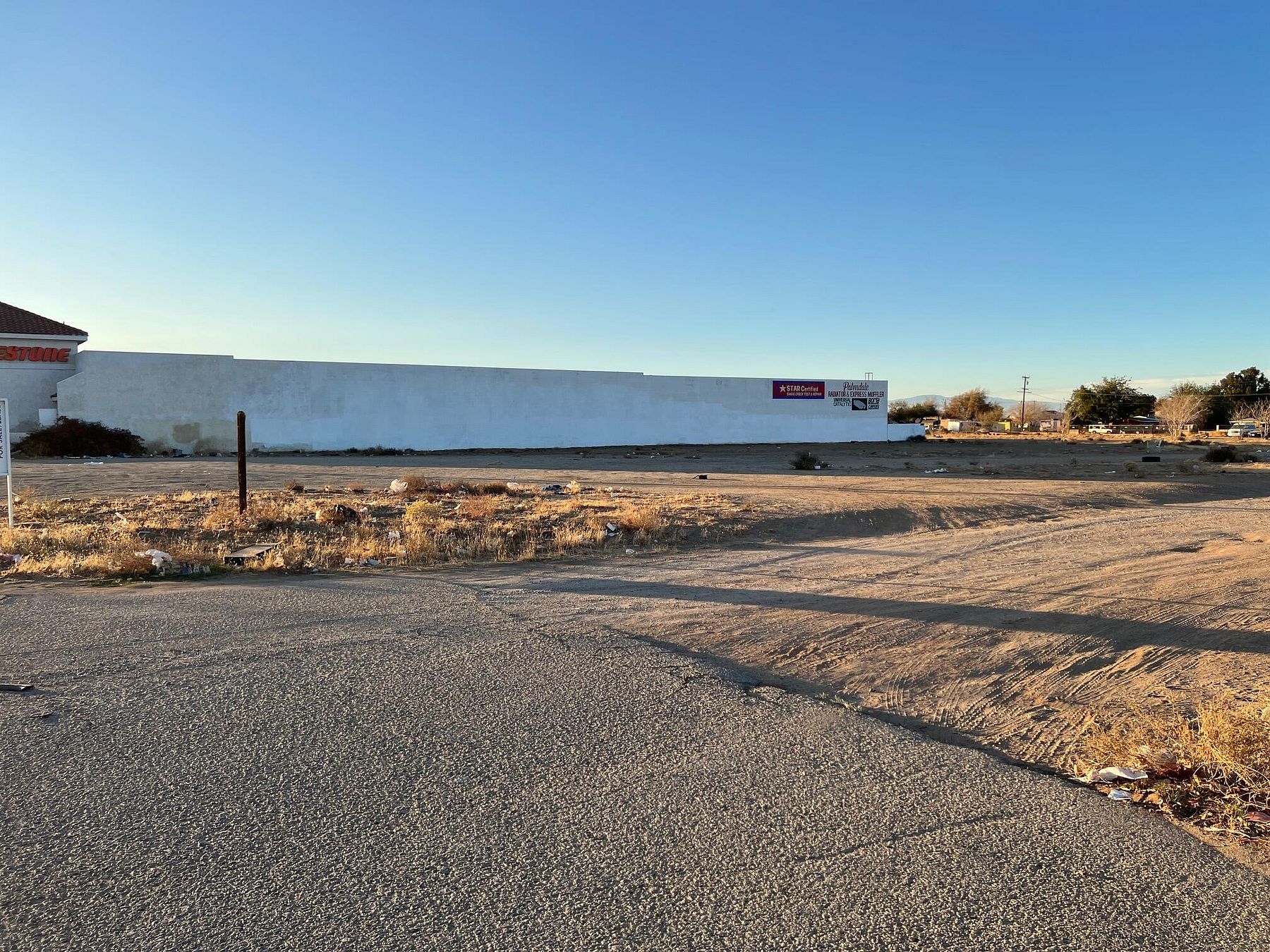 1.1 Acres of Commercial Land for Sale in Palmdale, California