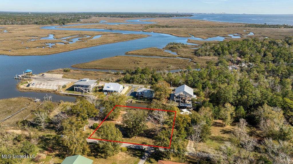 0.52 Acres of Residential Land for Sale in Ocean Springs, Mississippi
