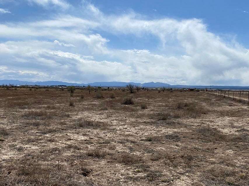 5 Acres of Land for Sale in McIntosh, New Mexico