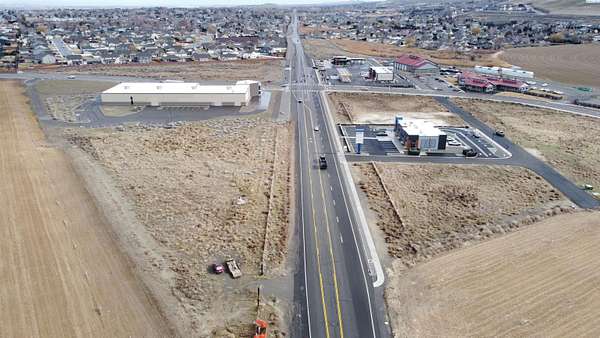 2.55 Acres of Mixed-Use Land for Sale in West Richland, Washington