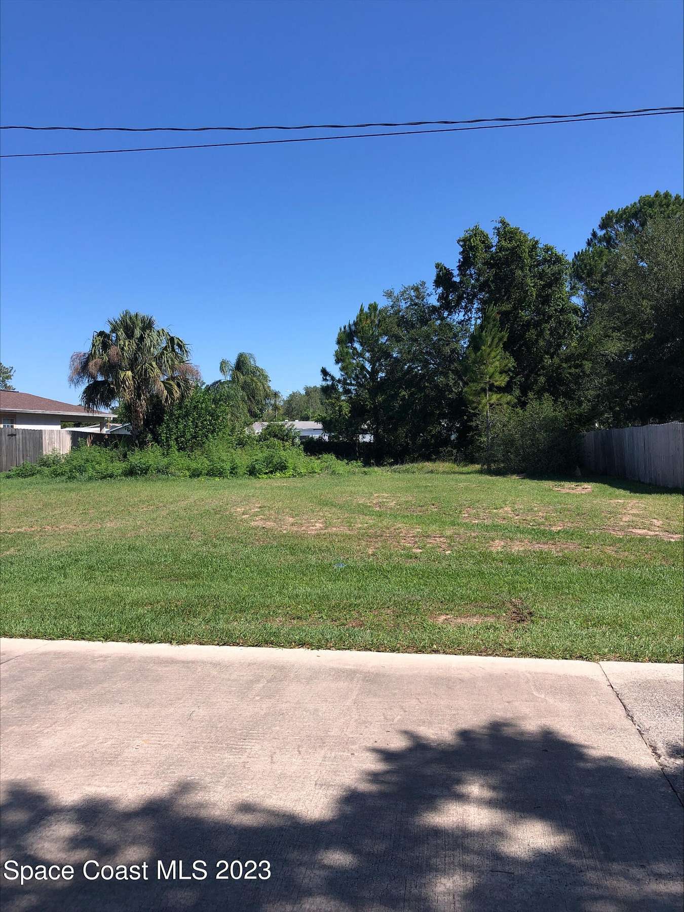 0.25 Acres of Residential Land for Sale in Mims, Florida