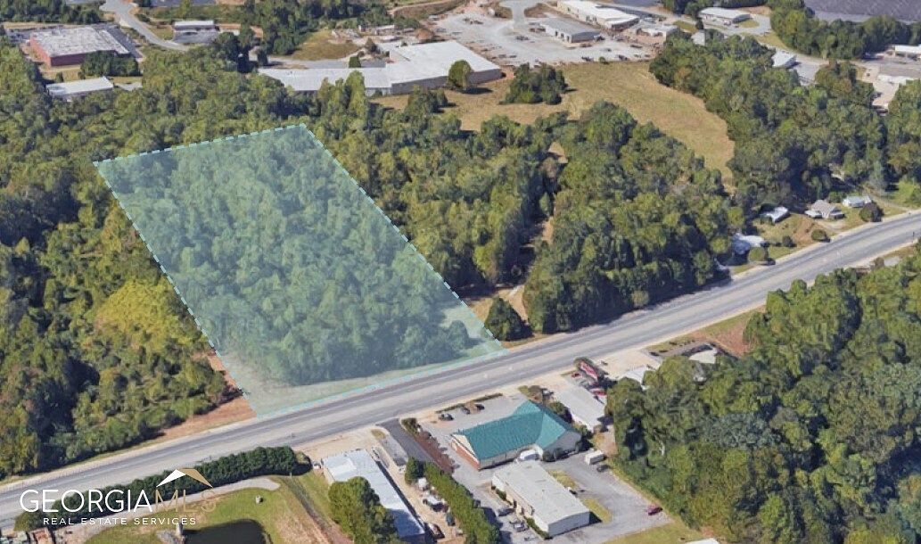 10 Acres of Improved Commercial Land for Sale in Cumming, Georgia