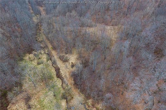 127 Acres of Recreational Land for Sale in Charleston, West Virginia