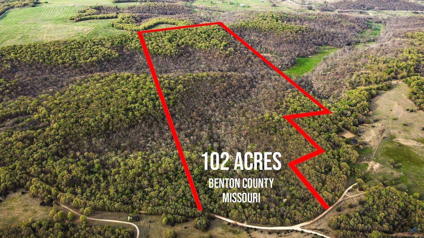 102 Acres of Improved Recreational Land for Sale in Edwards, Missouri